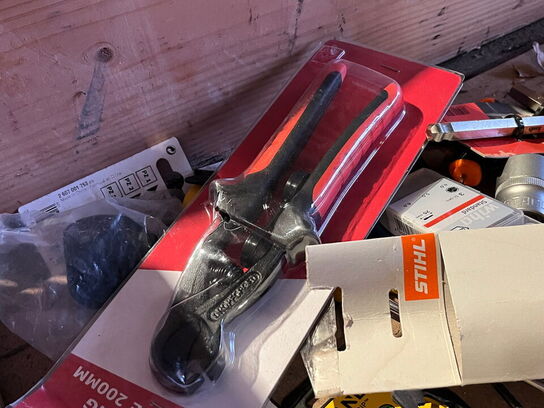 Indholdet på pallen