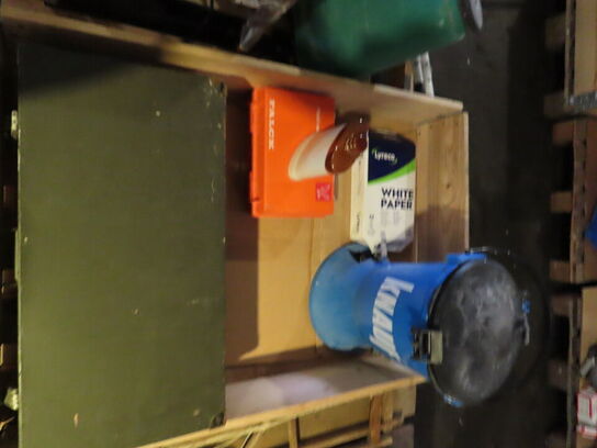 Indholdet på pallen