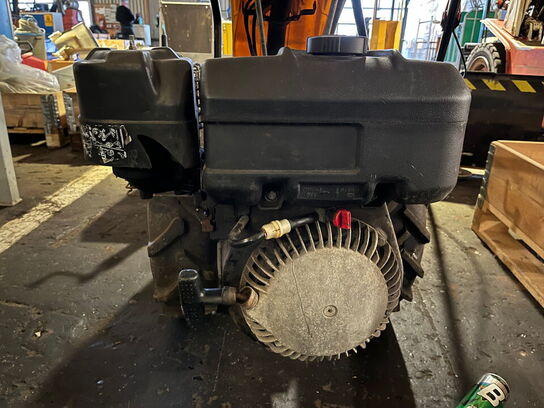 Redskabsbærer, TEXAS PRO TRAC 700,  med kost og skrabeblad