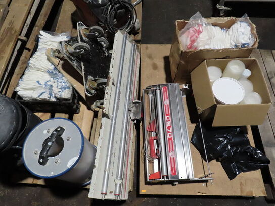 Indholdet på pallen