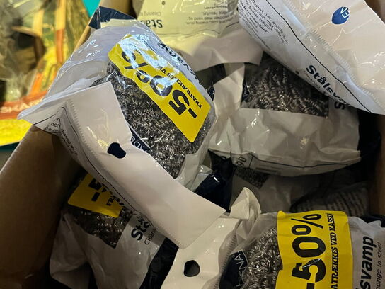 Indholdet på pallen