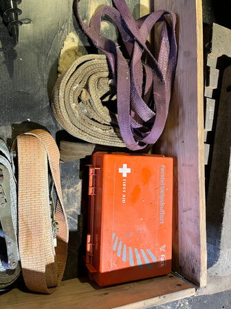 Indholdet på pallen