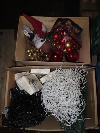 Indholdet på pallen