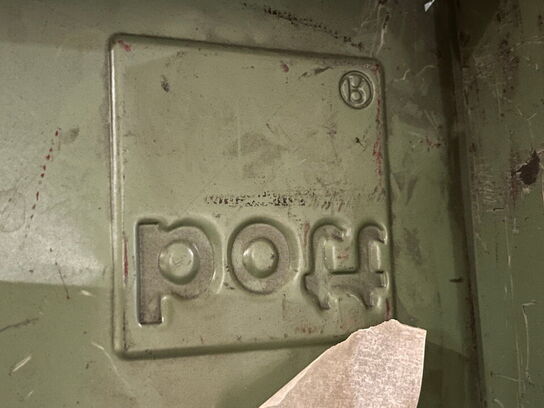 Stor ALU-transportkasse samt 3 mindre transportkassser