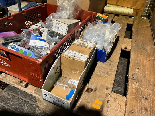 Indholdet på pallen