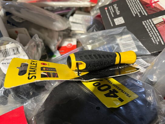 Indholdet på pallen