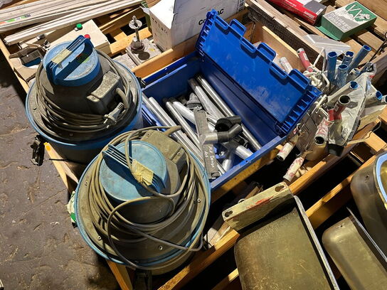 Indholdet på pallen