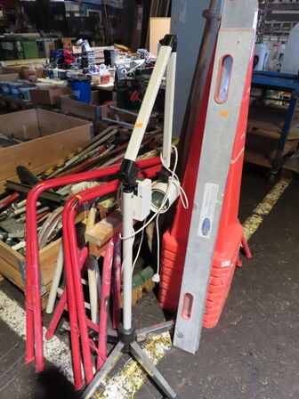 Div. bukke, kejler og lampe