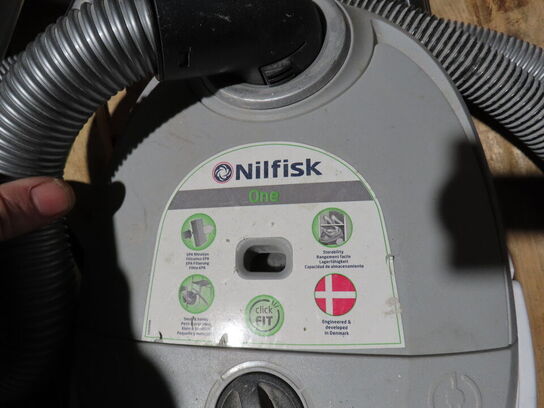 3 stk. støvsugere, NILFISK