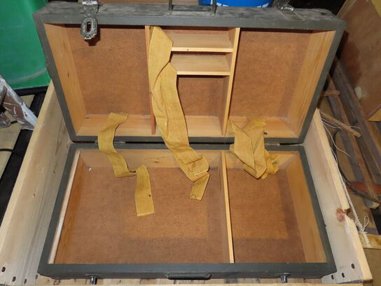 Indholdet på pallen