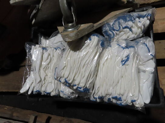 Indholdet på pallen