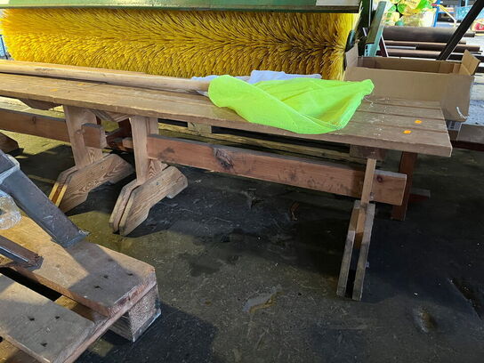 2 stk. bænke og net