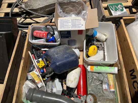 Indholdet på pallen