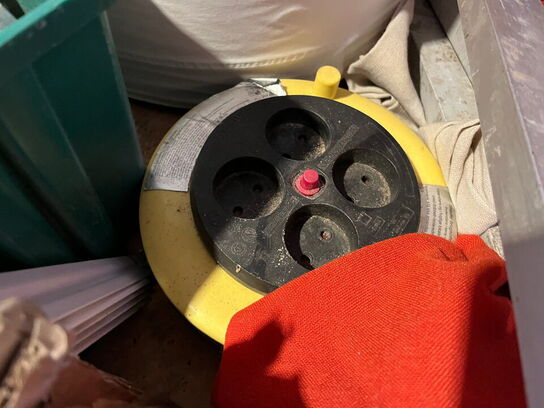 Indholdet på pallen