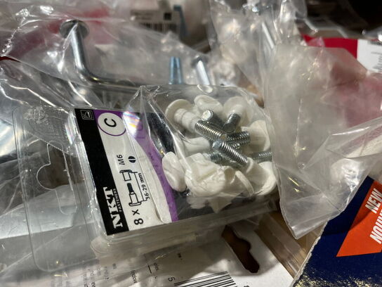 Indholdet på pallen