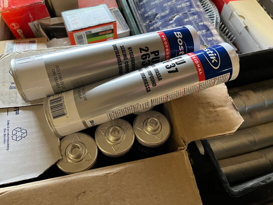 Indholdet på pallen