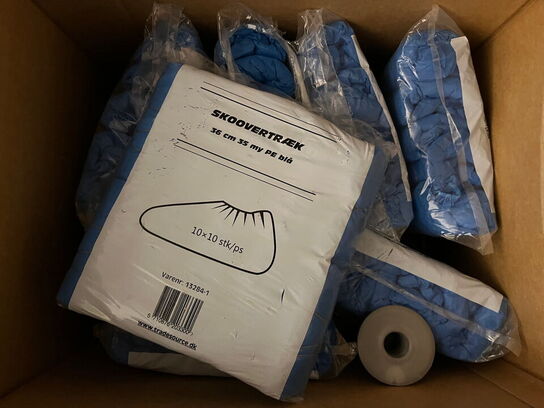 4 stk. kasser med indhold