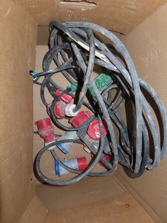 Indholdet på pallen