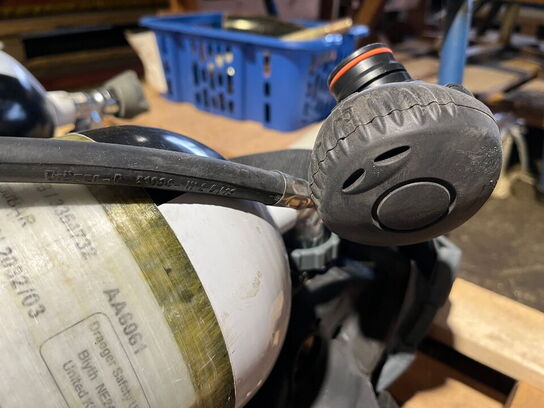 3 stk. selvforsynende luftåndedrætsapparater