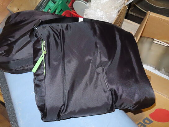 Indholdet på pallen