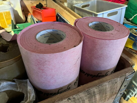 Indholdet på pallen