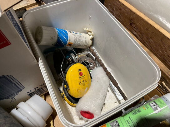 Indholdet på pallen