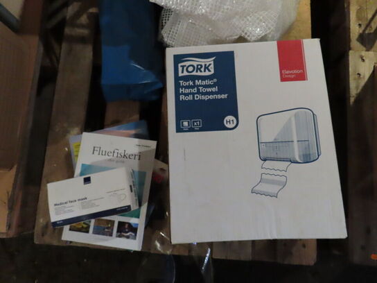 Indholdet på pallen