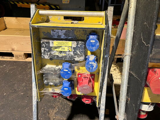 2 stk. byggeplads el-tavler