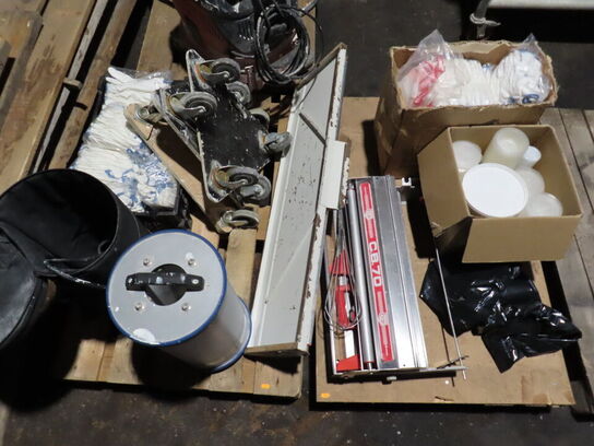 Indholdet på pallen