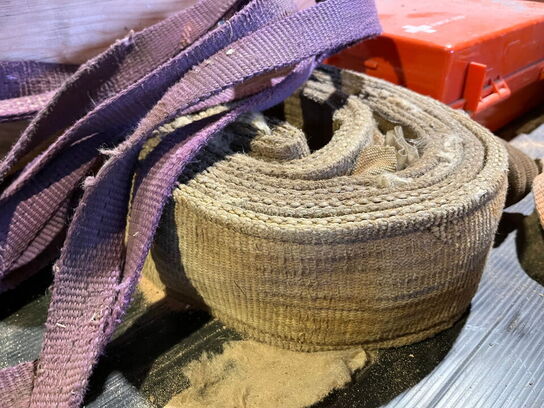 Indholdet på pallen