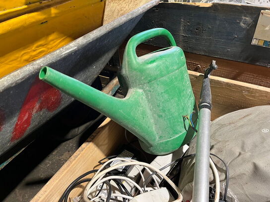 Indholdet på pallen