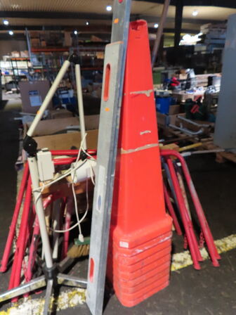 Div. bukke, kejler og lampe