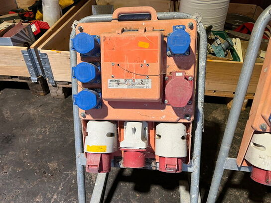 2 stk. byggeplads el-tavler