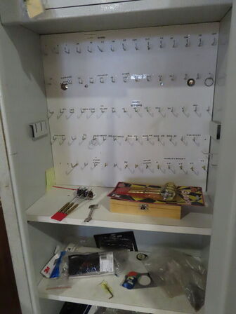 Våbenskab/nøgleskab, SG-2000