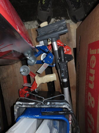 Indholdet på pallen