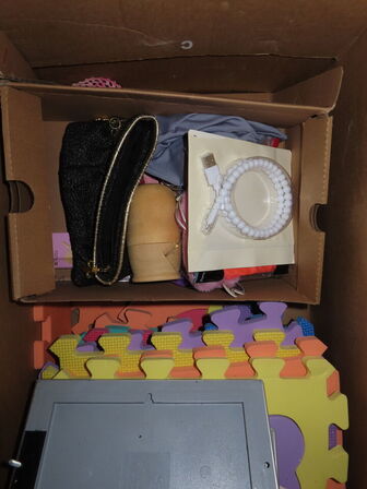 Indholdet på pallen