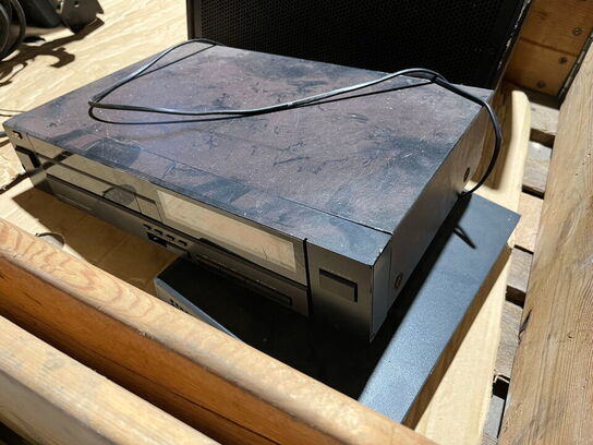 Indholdet på pallen