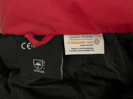 1 kasse med arbejdstøj