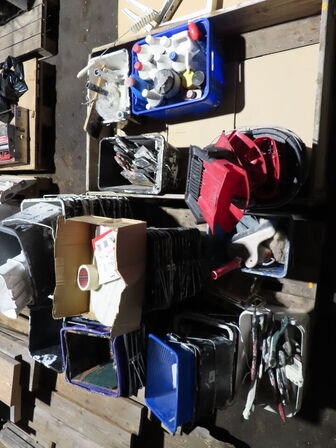 Indholdet på pallen