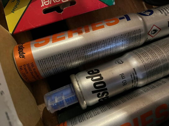 Indholdet på pallen