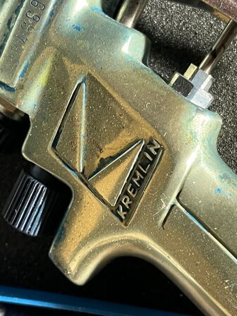 Indholdet på pallen