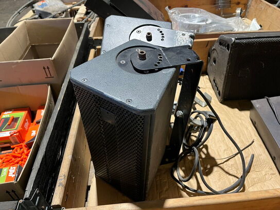 Indholdet på pallen