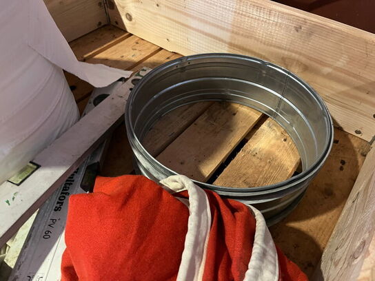 Indholdet på pallen