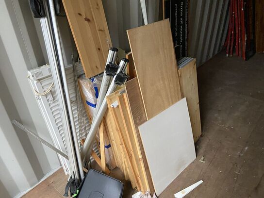 20 fods container med indhold UDLEVERING EFTER AFTALE