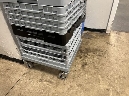 Vogn til vaskebakker inkl. div. vaskebakker