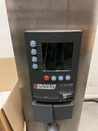 Kaffeanlæg BRAVILOR BONAMAT B 20-HW