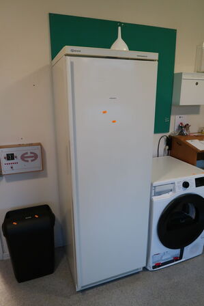 Køleskab GRAM KS400-04