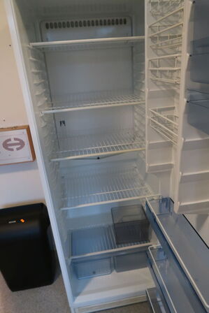 Køleskab GRAM KS400-04