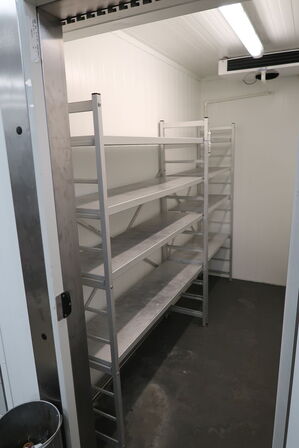 2 stk. fødevarereoler