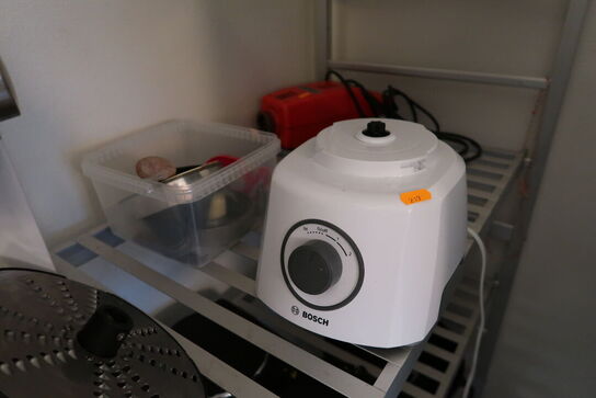 Røremaskine KENWOOD, blender BOSCH m.m.